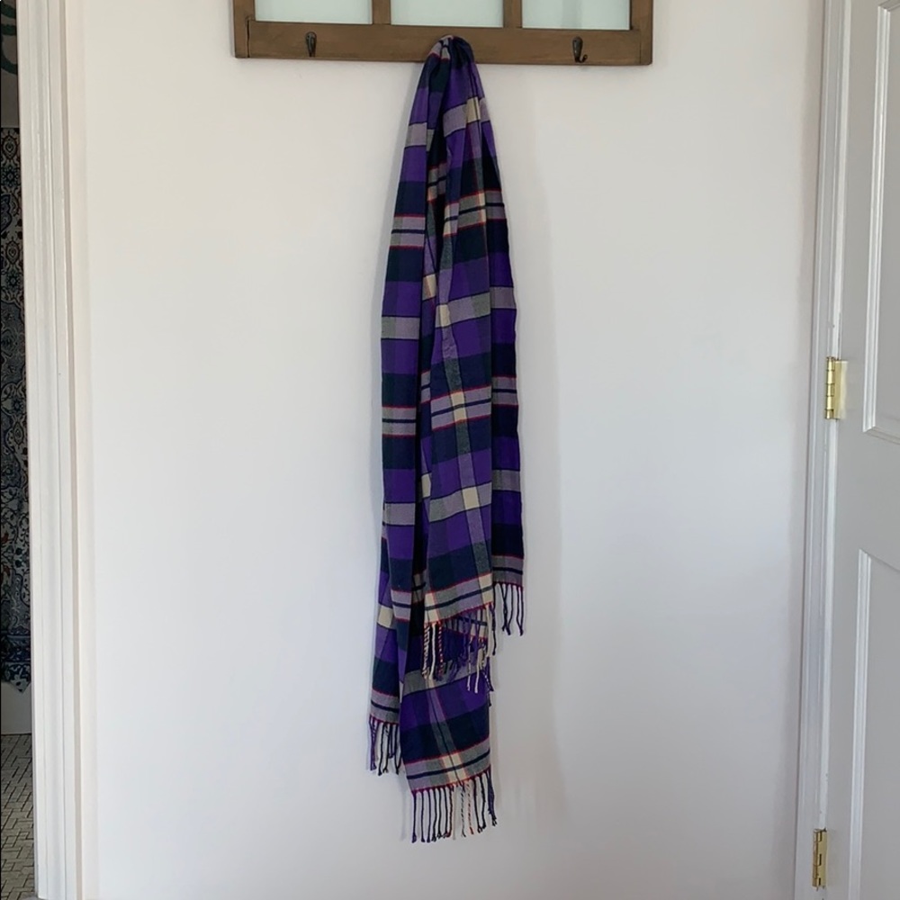Super soft GAP scarf